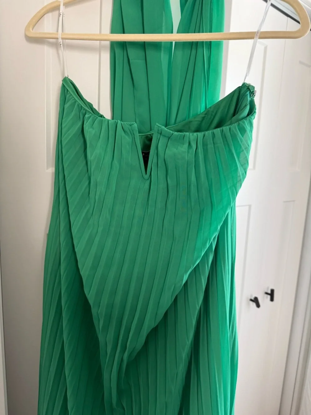 Lulus Green Pleated Halter Scarf Gown - Picture 4 of 4